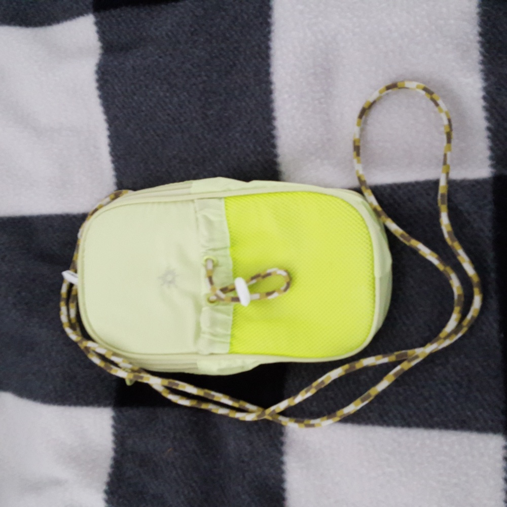 Offline by Aerie cross body bag
